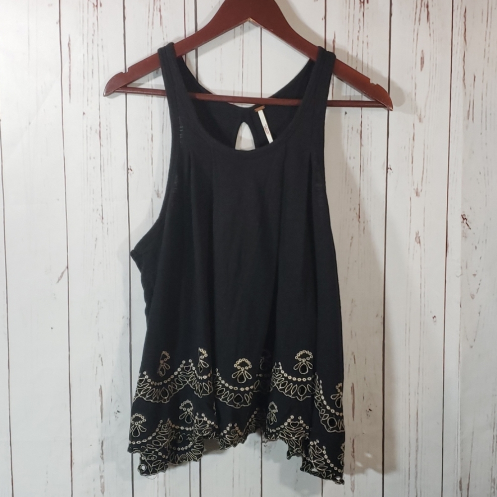 Free People black embroidered tank Small